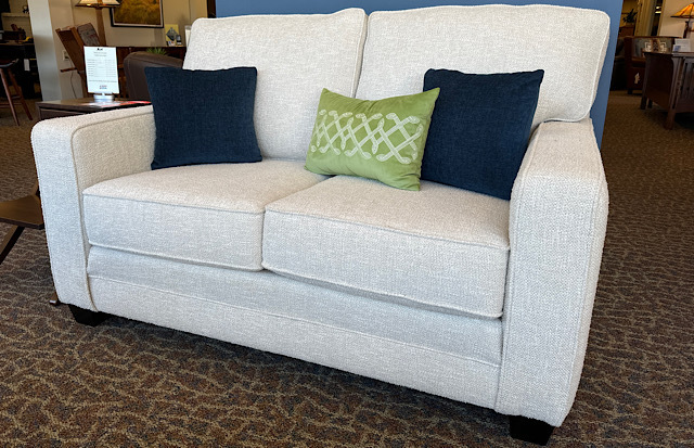 Image of a handmade Amish sofa in Albuquerque